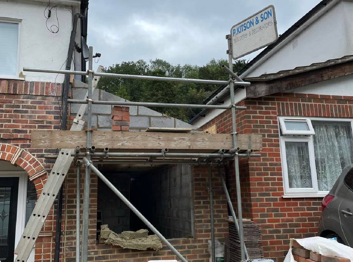 Builders in Peacehaven and East Sussex Builders in Peacehaven and East Sussex